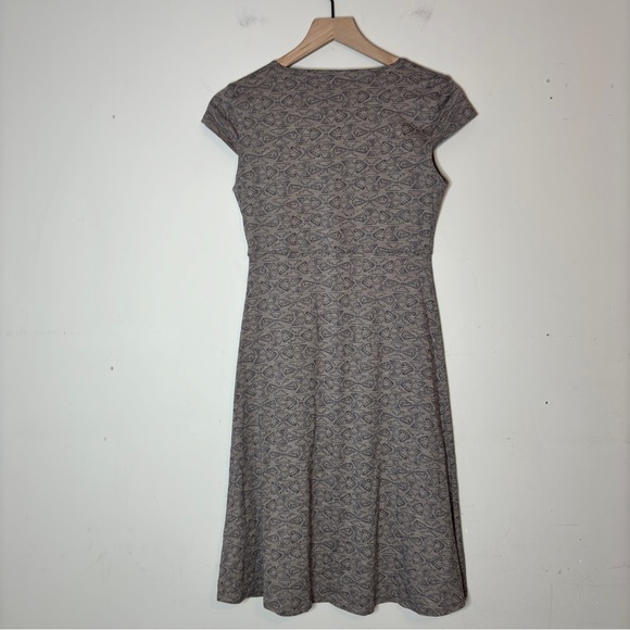 Toad & Co Taupe Allover Geometric Print Short Sleeve Rosemarie Dress Size XS - Picture 7 of 9